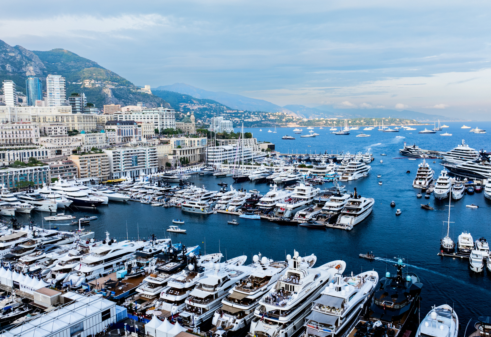 Yachts flower delivery Monaco