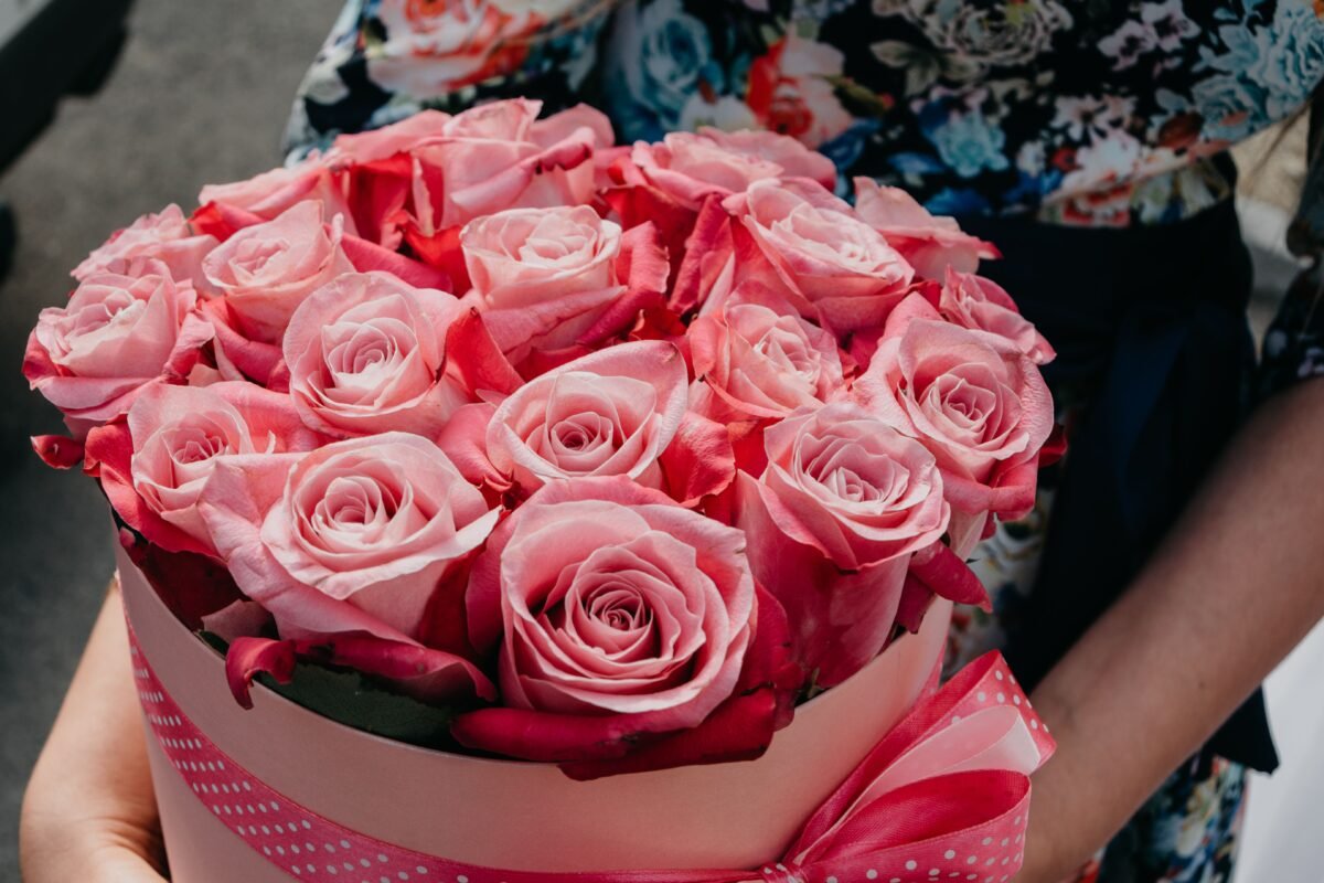 Buy flowers Monaco premium flower box